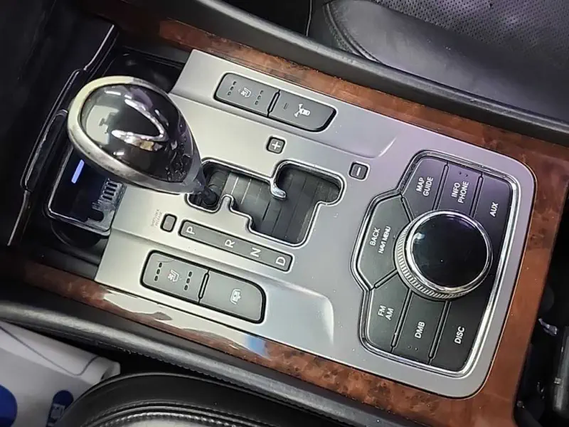Hyundai Equus