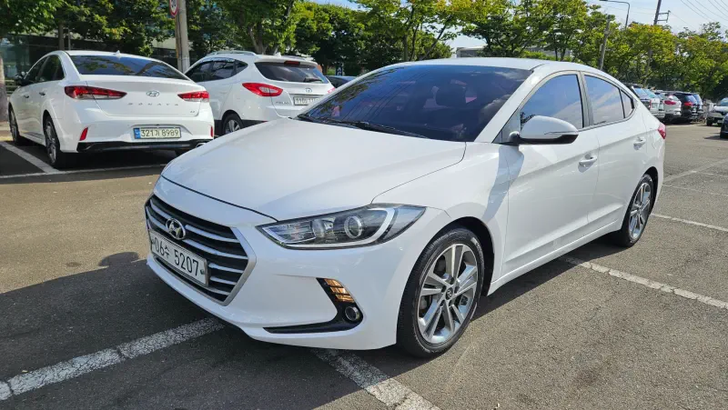 Hyundai AVANTE