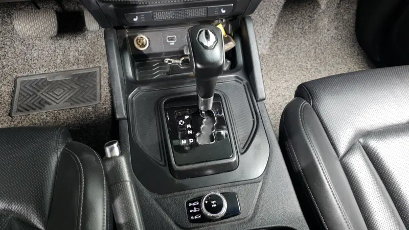 SsangYong Rexton Sports Khan