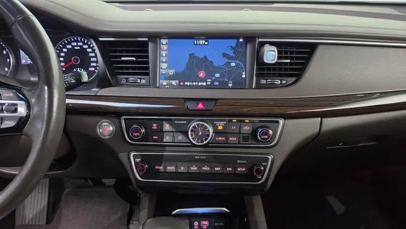 Kia K7