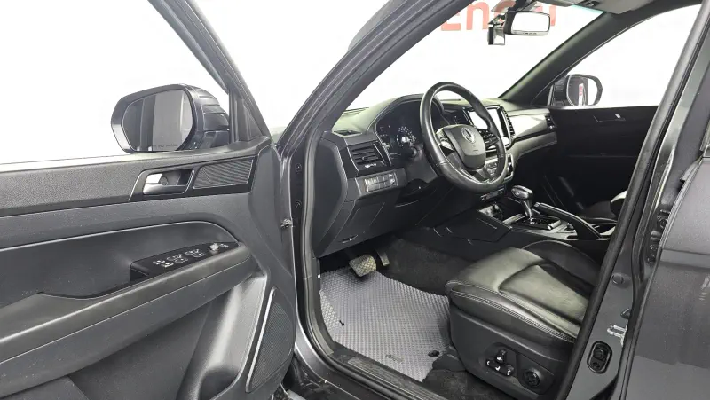 SsangYong Rexton Sports