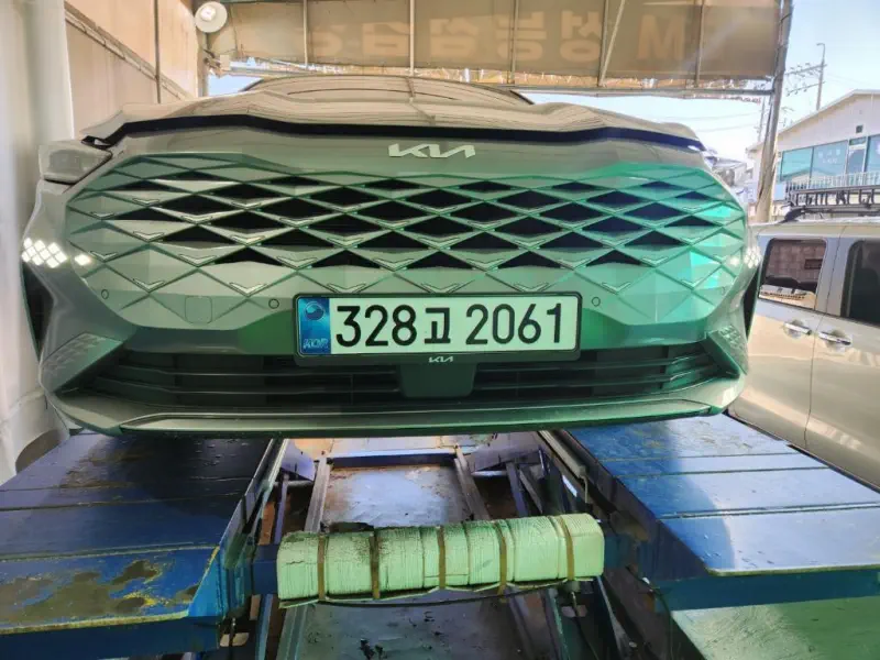 Kia K8