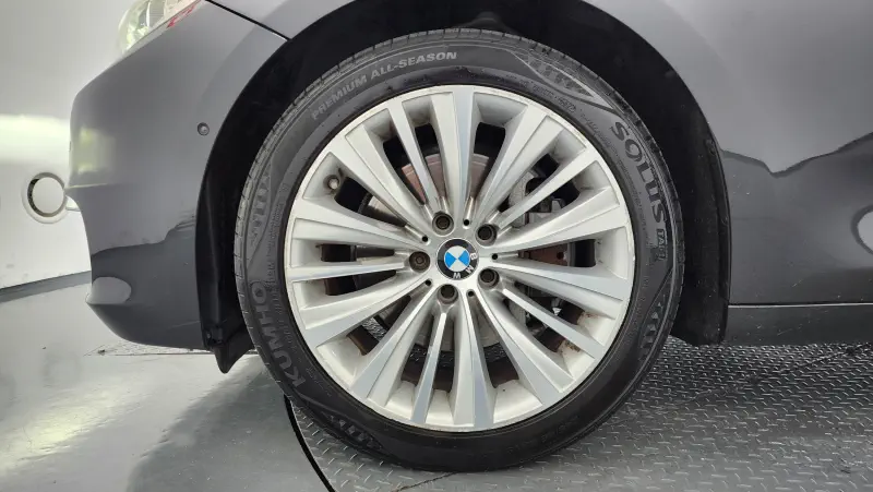 BMW 5-Series Gran Turismo
