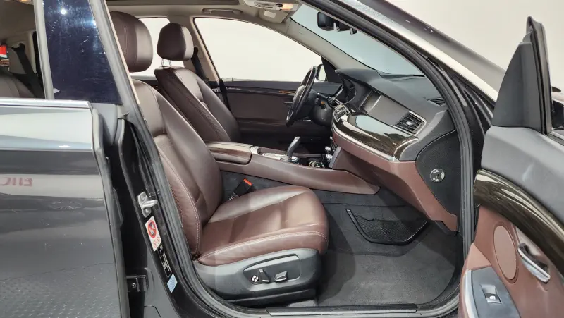 BMW 5-Series Gran Turismo
