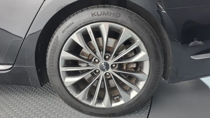 Kia K9