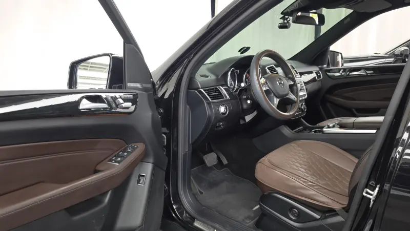 Mercedes-Benz M-class