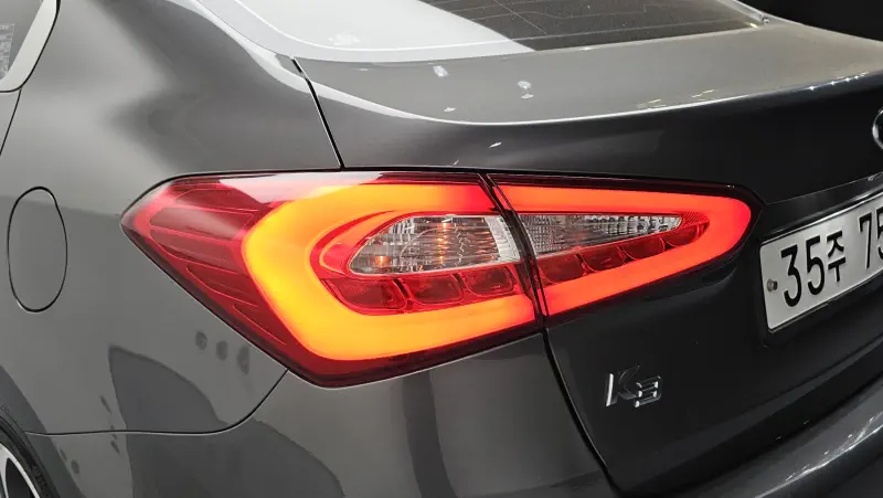 Купить Kia K3 Busan из Кореи