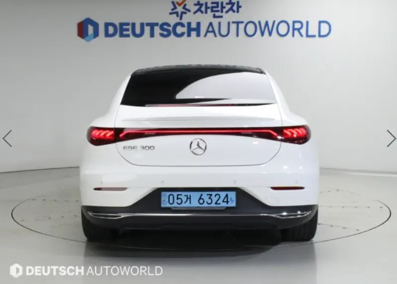 Mercedes-Benz EQE