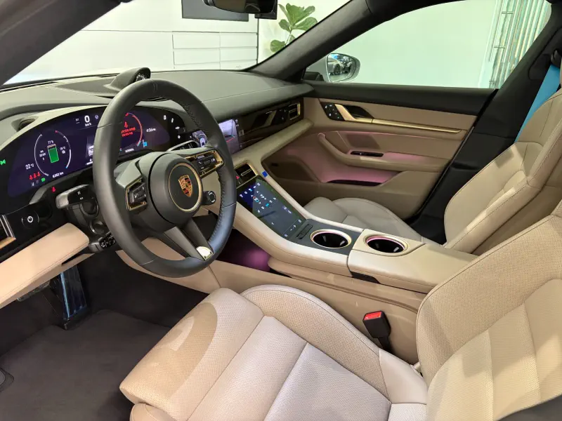 Porsche Taycan