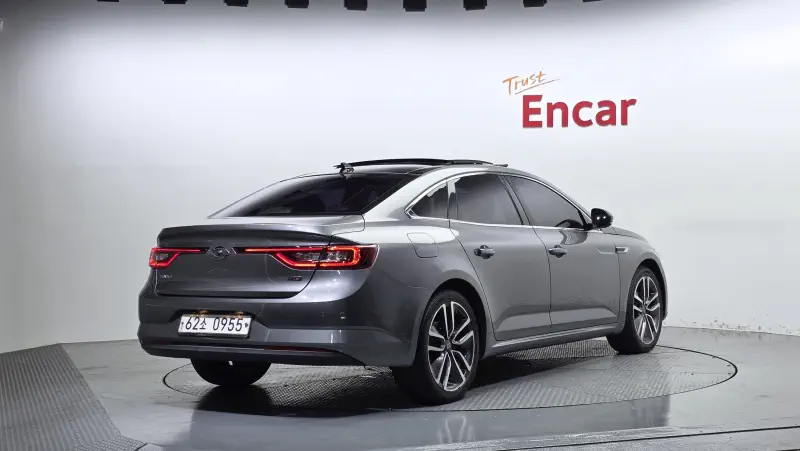 Renault Samsung SM6