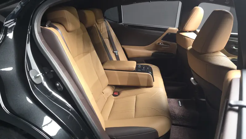Lexus ES300h