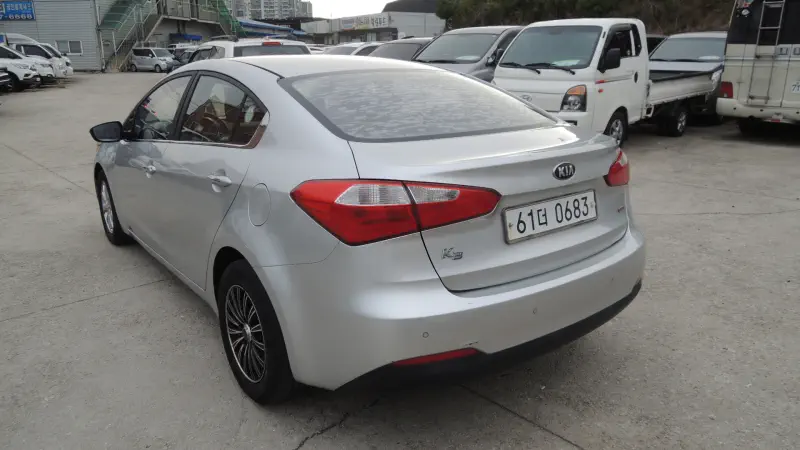 Kia K3