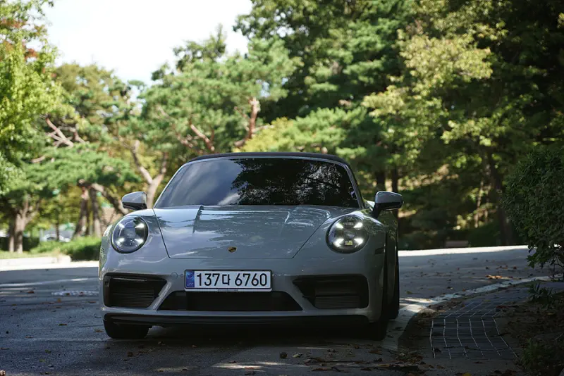 Porsche 911