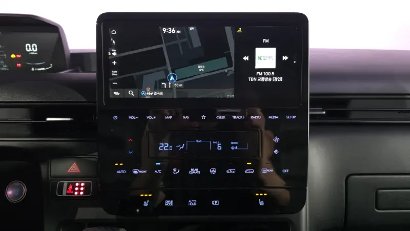 Hyundai Staria