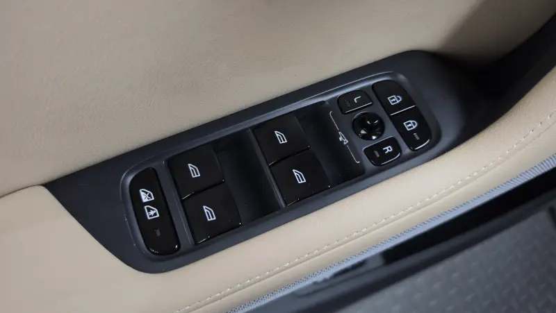 Купить Polestar 2 Gyeonggi из Кореи