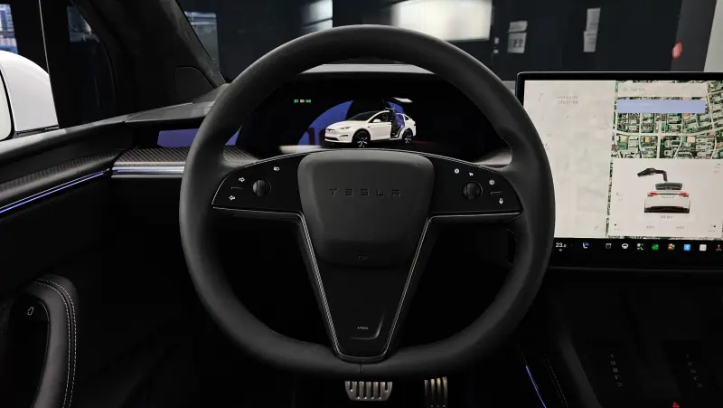 Tesla MODEL X
