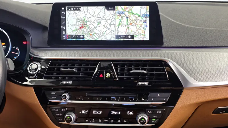BMW 5-Series