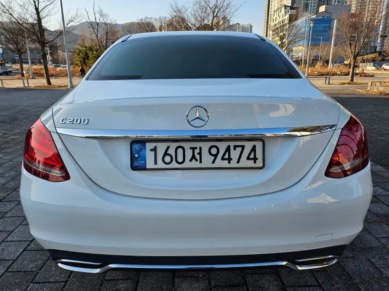 Mercedes-Benz C-Class