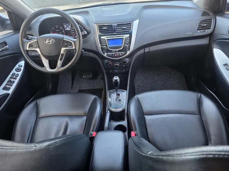 Hyundai Accent