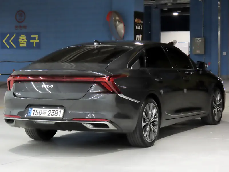 Kia K8