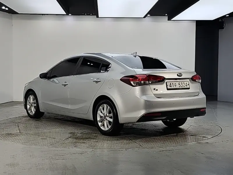 Kia K3