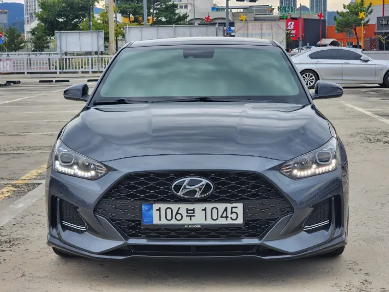 Hyundai Veloster
