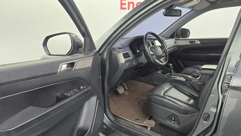 SsangYong Rexton Sports