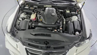 Lexus IS200t