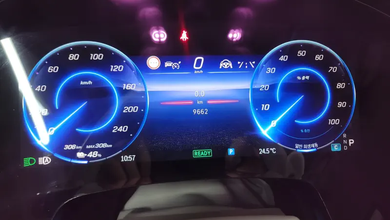 Mercedes-Benz EQS SUV