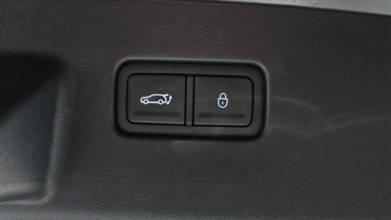 Genesis GV60