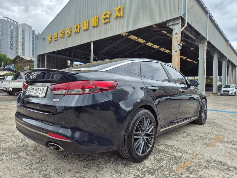 Kia K5