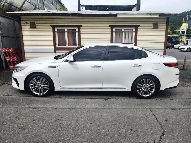 Kia K5