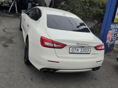 Maserati Quattroporte