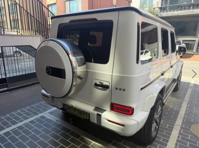 Mercedes-Benz G-Class