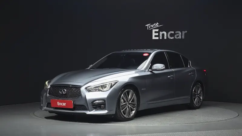 Infiniti Q50
