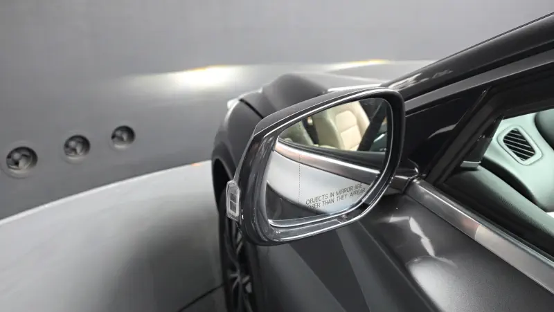 Infiniti QX30