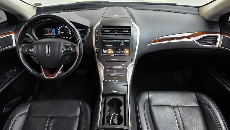 Lincoln Mkz