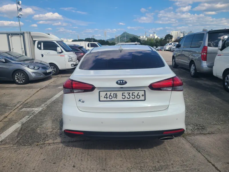 Kia K3