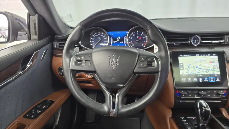 Maserati Quattroporte