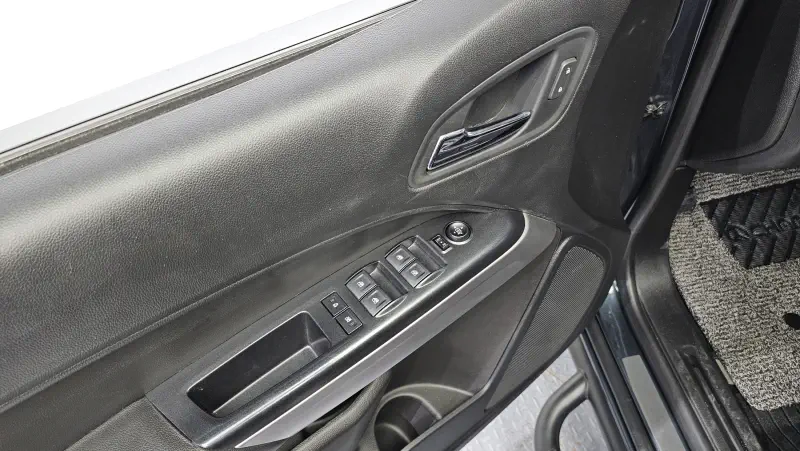 Chevrolet (GM Daewoo) Colorado