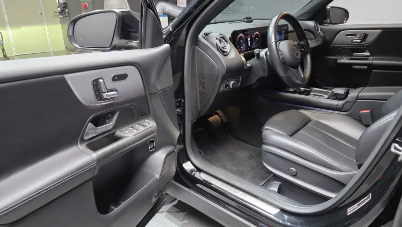 Mercedes-Benz GLB-Class