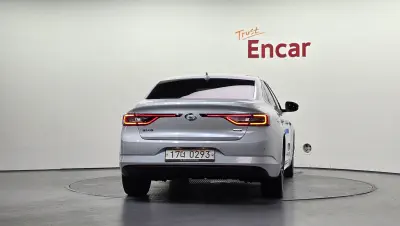 Renault Samsung SM6