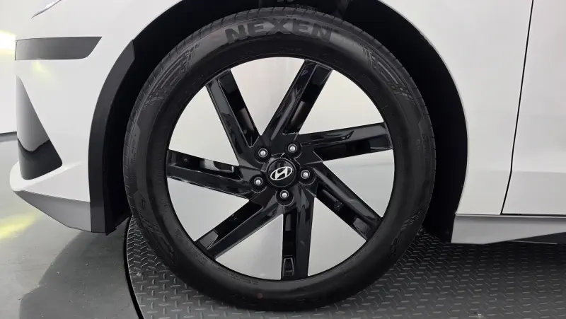 Hyundai Ioniq 6