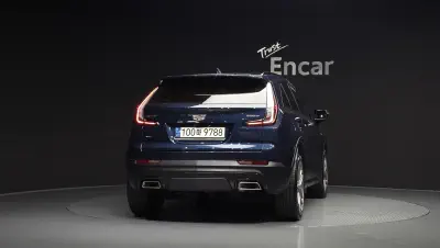 Cadillac XT4