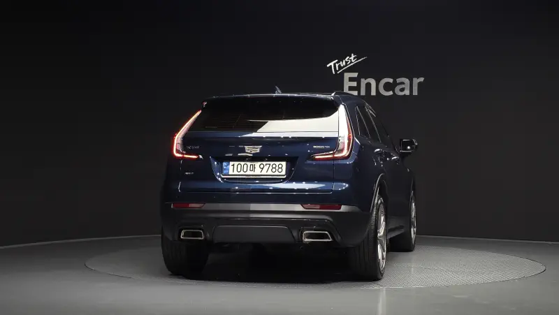 Cadillac XT4