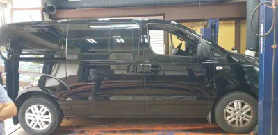 Hyundai Grand Starex