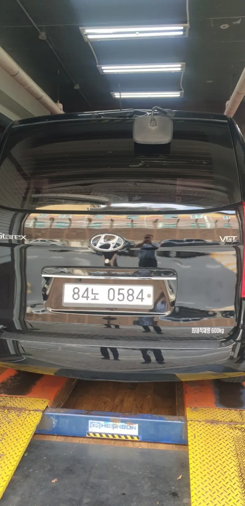 Hyundai Grand Starex