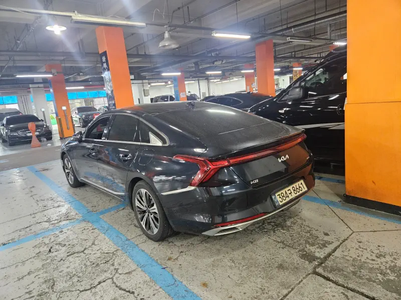 Kia K8