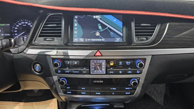 Genesis G80