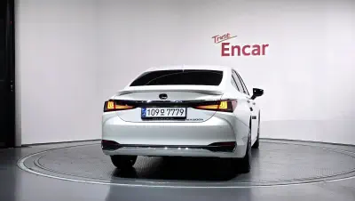 Lexus ES300h
